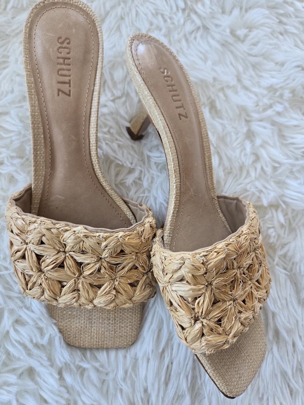 Schutz Dethalia Straw  Kitten Heel Slide US 9